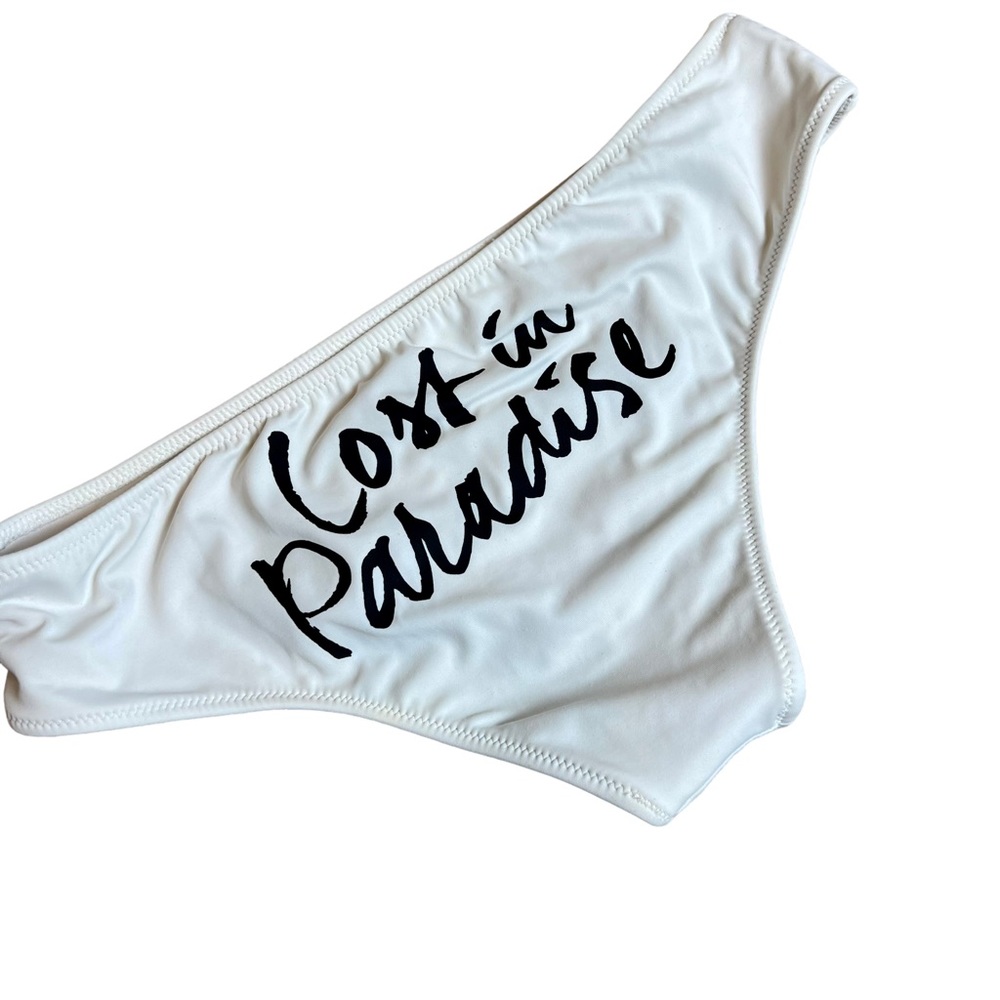Victoria’s Secret Lost in Paradise Cheeky Hipster Bikini Bottom Size Small